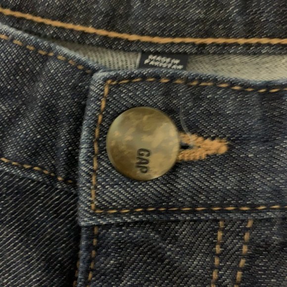 GAP Jean Shorts Dark Wash 4" Cuffed Size 6 - Picture 6 of 9
